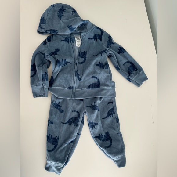 NWOT Carters 6-9M Fleece Dinosaur Set - Picture 2 of 4